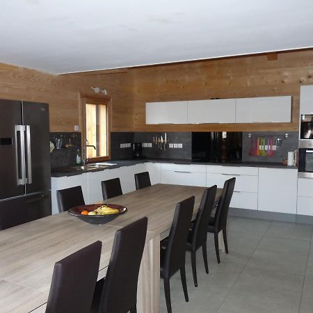 Les Petites Marmottes Villa Vaujany Exterior foto